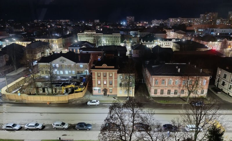 Рыбинск вечером — несколько кадров с колеса обозрения на Волжской набережной