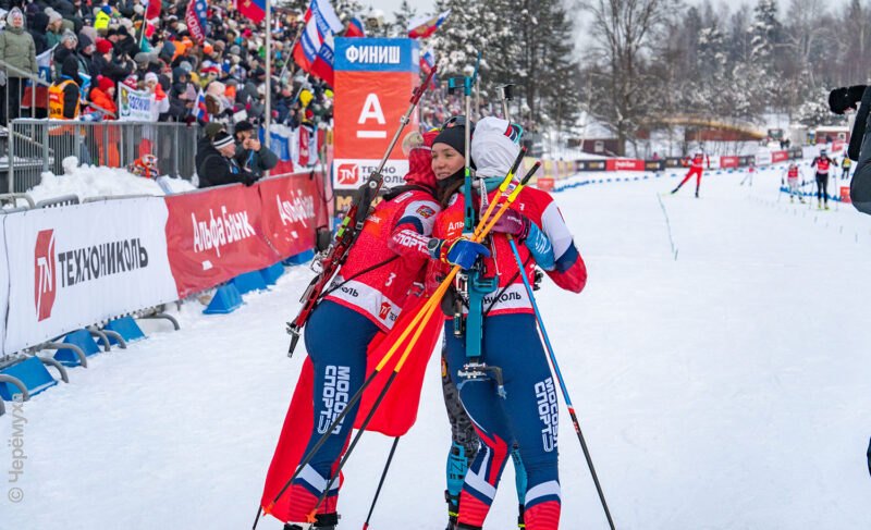 Спорт и много эмоций — фоторепортаж с гонок преследования III этапа Кубка России по биатлону