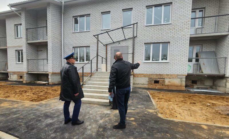 В Рыбинском округе сдали многоквартирный дом. Строительство шло под контролем прокуратуры