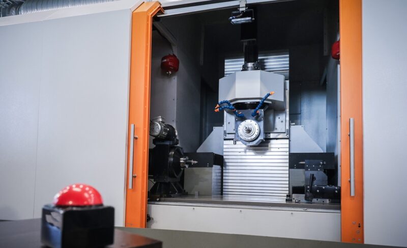 В Беларуси изготовили станок для Рыбинского инструментального завода