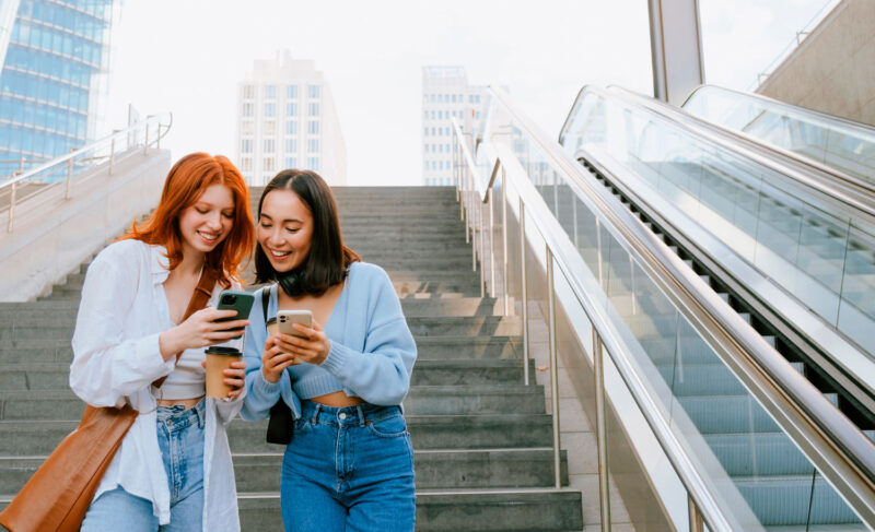 В Т2 запустили программу «Бонус за друга». Вот как она работает