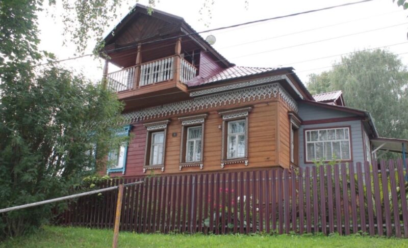 Часть застройки на набережной под Рыбинском включили в госреестр как достопримечательное место