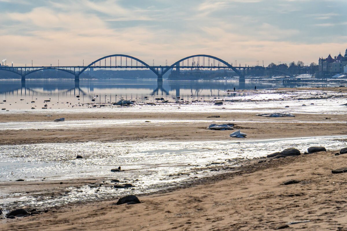 Обмелевшая Волга и бурная Черёмуха. Фоторепортаж о том, как проходит половодье-2026 в Рыбинске