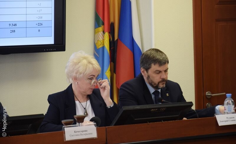 «У нас нет с вами контакта». В Рыбинске депутаты Муниципального Совета дождались отчёта председателя