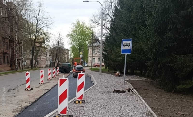 В администрации Рыбинска планируют убрать столб с тротуара на Большой Казанской